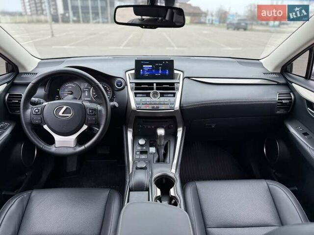 Лексус НХ, объемом двигателя 2.49 л и пробегом 98 тыс. км за 29500 $, фото 58 на Automoto.ua