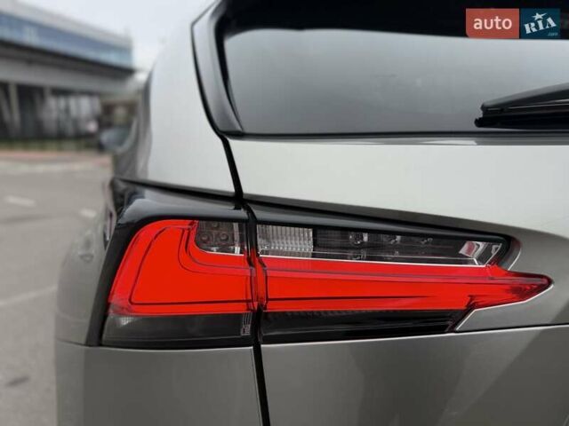 Лексус НХ, объемом двигателя 2.49 л и пробегом 98 тыс. км за 29500 $, фото 21 на Automoto.ua