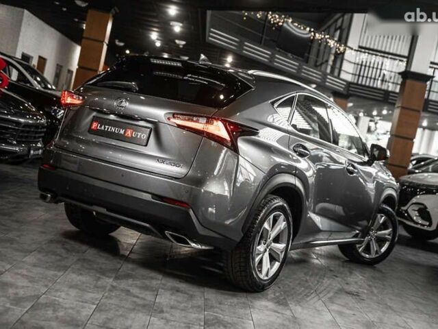 Лексус НХ, объемом двигателя 2 л и пробегом 97 тыс. км за 27300 $, фото 2 на Automoto.ua