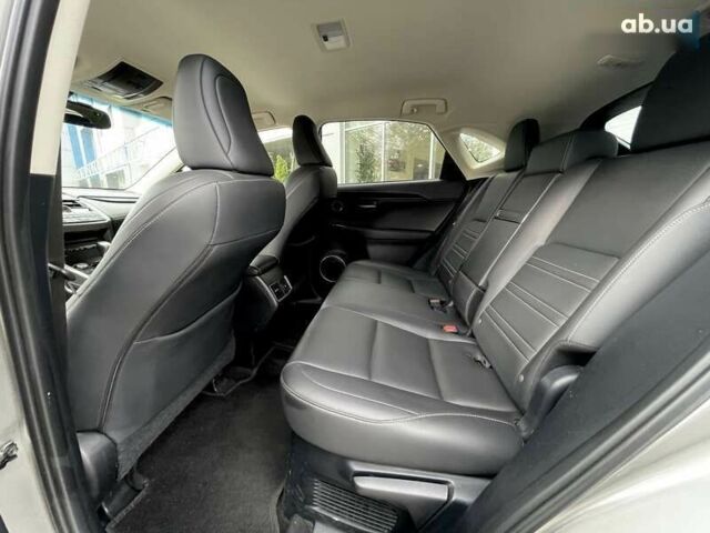 Лексус НХ, объемом двигателя 2 л и пробегом 139 тыс. км за 23500 $, фото 14 на Automoto.ua