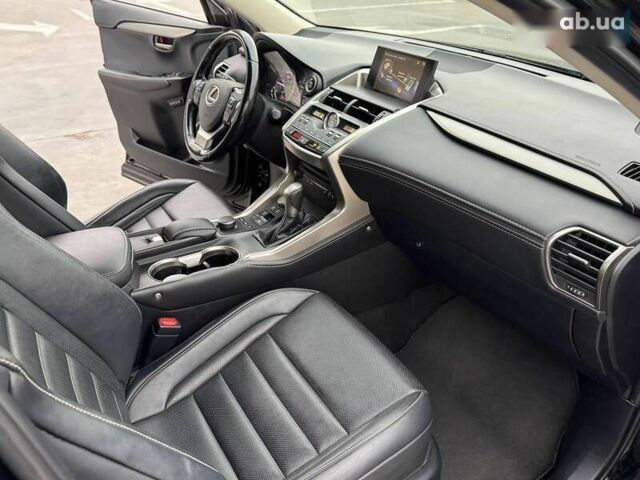 Лексус НХ, объемом двигателя 0 л и пробегом 195 тыс. км за 26500 $, фото 21 на Automoto.ua