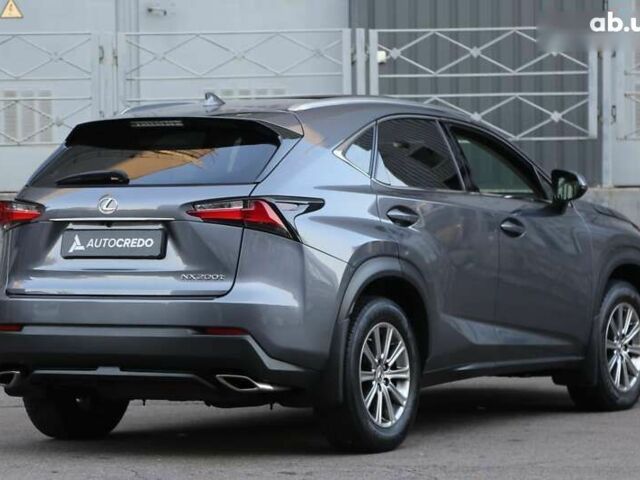 Лексус НХ, объемом двигателя 2 л и пробегом 120 тыс. км за 25500 $, фото 6 на Automoto.ua