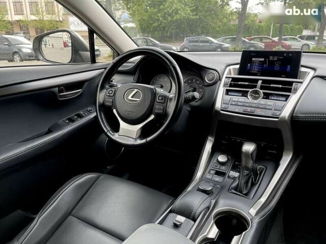 Лексус НХ, объемом двигателя 2 л и пробегом 139 тыс. км за 23500 $, фото 10 на Automoto.ua