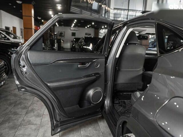 Лексус НХ, объемом двигателя 2 л и пробегом 97 тыс. км за 27300 $, фото 16 на Automoto.ua