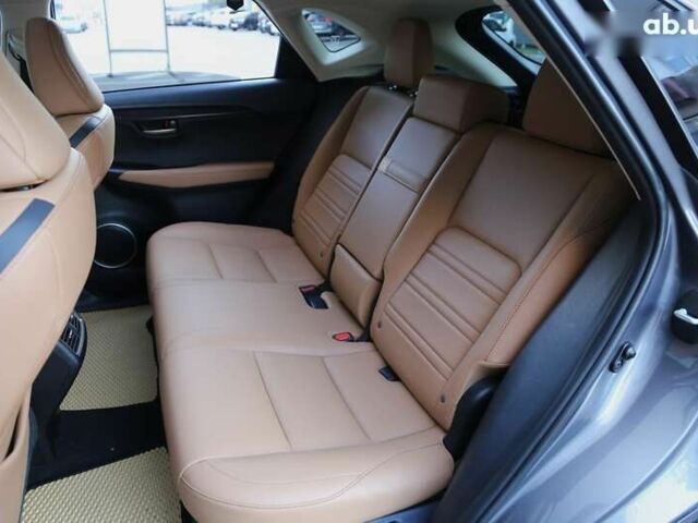 Лексус НХ, объемом двигателя 2 л и пробегом 120 тыс. км за 25500 $, фото 9 на Automoto.ua