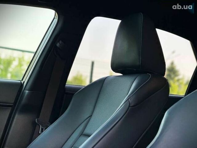 Лексус НХ, объемом двигателя 2 л и пробегом 51 тыс. км за 28500 $, фото 20 на Automoto.ua