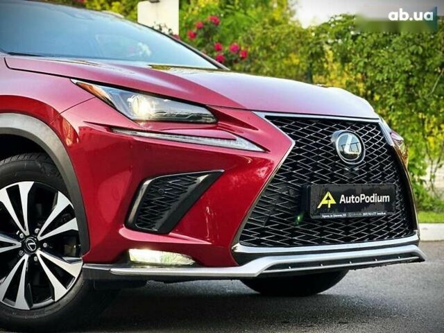 Лексус НХ, объемом двигателя 2 л и пробегом 51 тыс. км за 28500 $, фото 4 на Automoto.ua