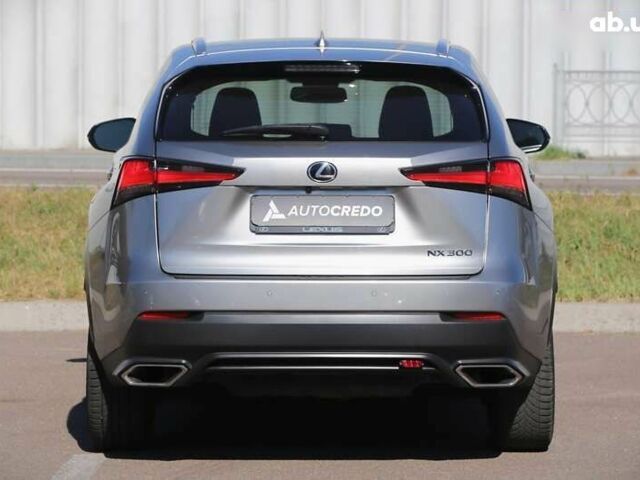 Лексус НХ, об'ємом двигуна 2 л та пробігом 51 тис. км за 29500 $, фото 5 на Automoto.ua