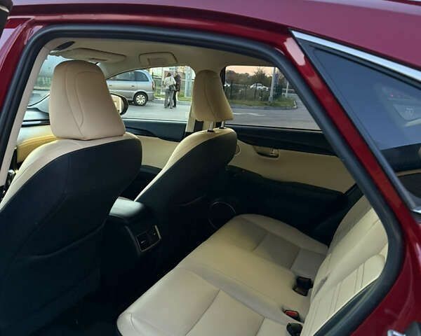 Лексус НХ, объемом двигателя 2 л и пробегом 156 тыс. км за 20999 $, фото 14 на Automoto.ua