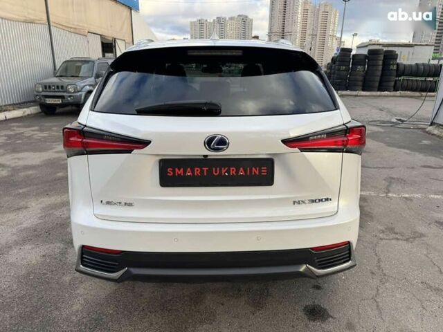 Лексус НХ, объемом двигателя 0 л и пробегом 45 тыс. км за 38500 $, фото 7 на Automoto.ua