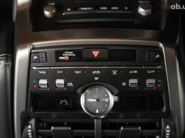 Лексус НХ, об'ємом двигуна 0 л та пробігом 69 тис. км за 37500 $, фото 24 на Automoto.ua