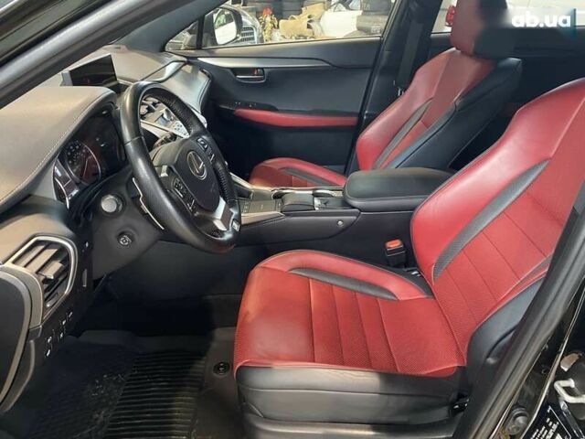 Лексус НХ, объемом двигателя 2 л и пробегом 31 тыс. км за 24900 $, фото 13 на Automoto.ua