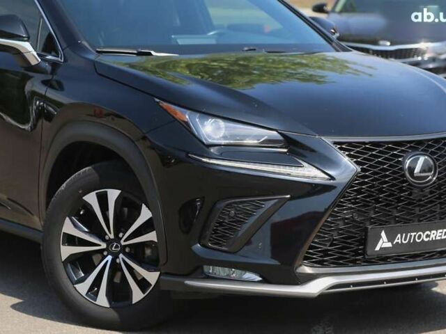 Лексус НХ, объемом двигателя 2 л и пробегом 66 тыс. км за 27500 $, фото 3 на Automoto.ua