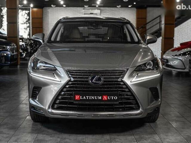 Лексус НХ, об'ємом двигуна 0 л та пробігом 69 тис. км за 37500 $, фото 1 на Automoto.ua