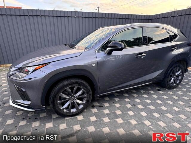 Лексус НХ, об'ємом двигуна 2 л та пробігом 104 тис. км за 20000 $, фото 1 на Automoto.ua