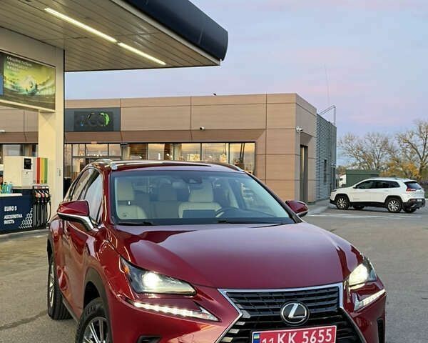 Лексус НХ, объемом двигателя 2 л и пробегом 156 тыс. км за 20999 $, фото 1 на Automoto.ua