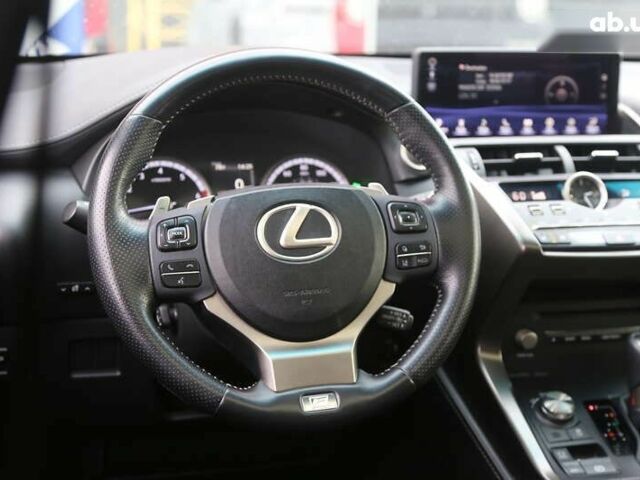 Лексус НХ, объемом двигателя 2 л и пробегом 66 тыс. км за 27500 $, фото 14 на Automoto.ua