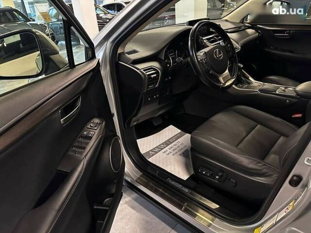 Лексус НХ, объемом двигателя 0 л и пробегом 100 тыс. км за 32900 $, фото 10 на Automoto.ua