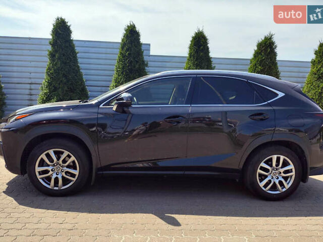 Лексус НХ, объемом двигателя 2 л и пробегом 47 тыс. км за 27500 $, фото 2 на Automoto.ua
