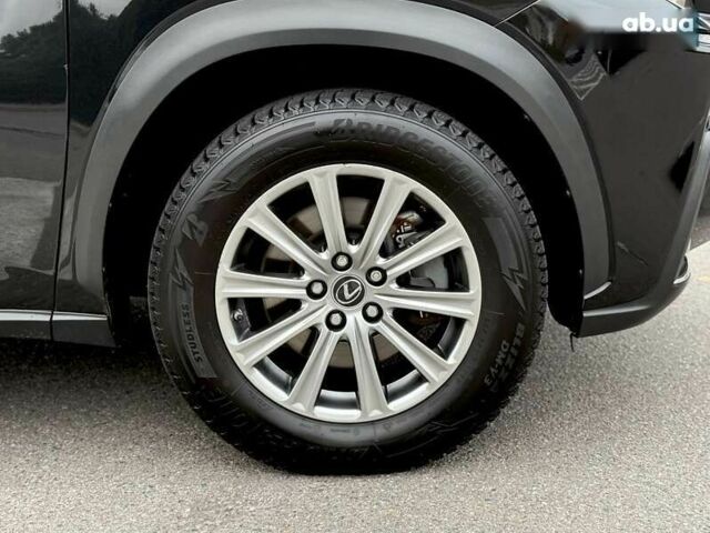 Лексус НХ, об'ємом двигуна 2 л та пробігом 68 тис. км за 28700 $, фото 28 на Automoto.ua