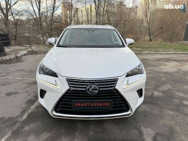 Лексус НХ, объемом двигателя 0 л и пробегом 45 тыс. км за 38500 $, фото 6 на Automoto.ua
