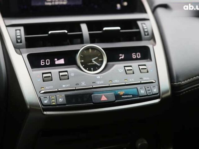 Лексус НХ, объемом двигателя 2 л и пробегом 66 тыс. км за 27500 $, фото 17 на Automoto.ua