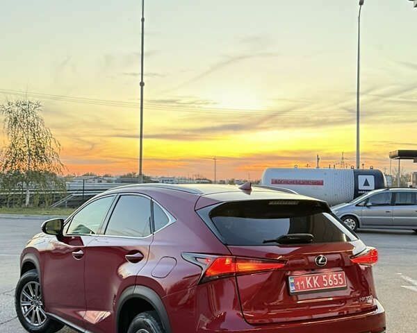 Лексус НХ, объемом двигателя 2 л и пробегом 156 тыс. км за 20999 $, фото 3 на Automoto.ua