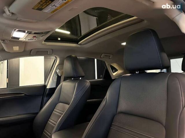 Лексус НХ, объемом двигателя 0 л и пробегом 100 тыс. км за 32900 $, фото 25 на Automoto.ua