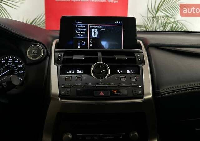 Лексус НХ, объемом двигателя 2 л и пробегом 167 тыс. км за 27040 $, фото 17 на Automoto.ua
