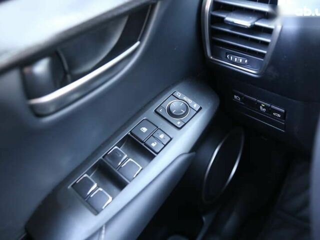Лексус НХ, об'ємом двигуна 2 л та пробігом 51 тис. км за 29500 $, фото 23 на Automoto.ua