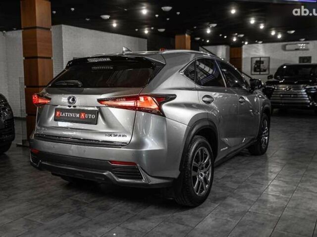Лексус НХ, об'ємом двигуна 0 л та пробігом 69 тис. км за 37500 $, фото 5 на Automoto.ua