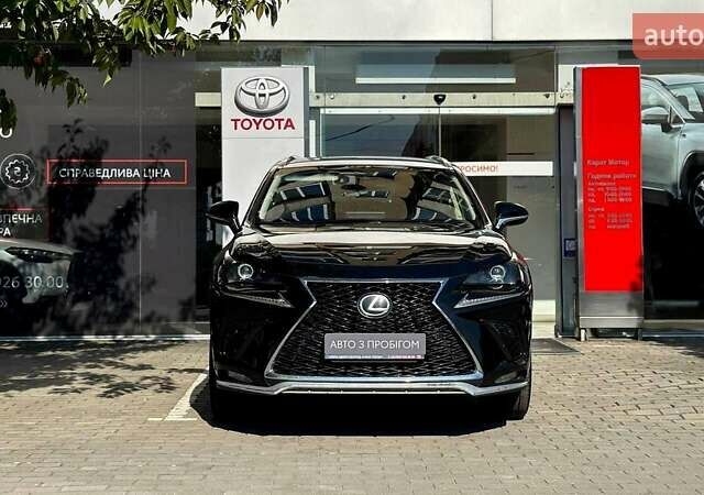 Лексус НХ, объемом двигателя 2 л и пробегом 167 тыс. км за 27040 $, фото 3 на Automoto.ua
