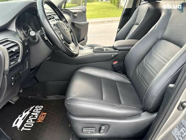 Лексус НХ, объемом двигателя 0 л и пробегом 45 тыс. км за 35700 $, фото 29 на Automoto.ua