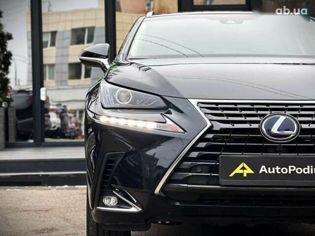 Лексус НХ, объемом двигателя 0 л и пробегом 58 тыс. км за 30500 $, фото 9 на Automoto.ua