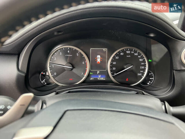 Лексус НХ, объемом двигателя 2 л и пробегом 92 тыс. км за 33000 $, фото 17 на Automoto.ua