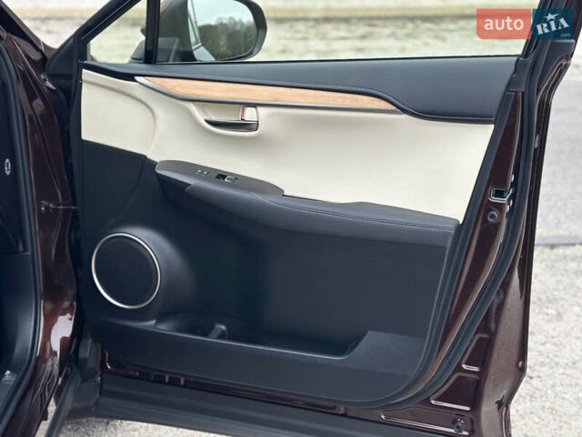 Лексус НХ, объемом двигателя 1.99 л и пробегом 54 тыс. км за 31300 $, фото 22 на Automoto.ua