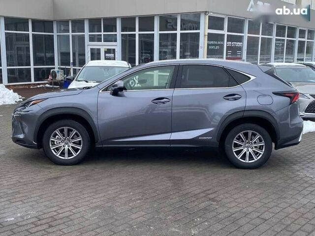 Лексус НХ, об'ємом двигуна 0 л та пробігом 41 тис. км за 35999 $, фото 4 на Automoto.ua