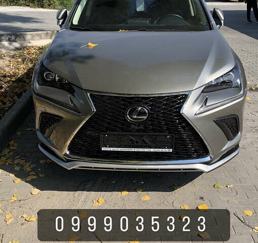 Лексус НХ, объемом двигателя 2 л и пробегом 82 тыс. км за 28800 $, фото 1 на Automoto.ua