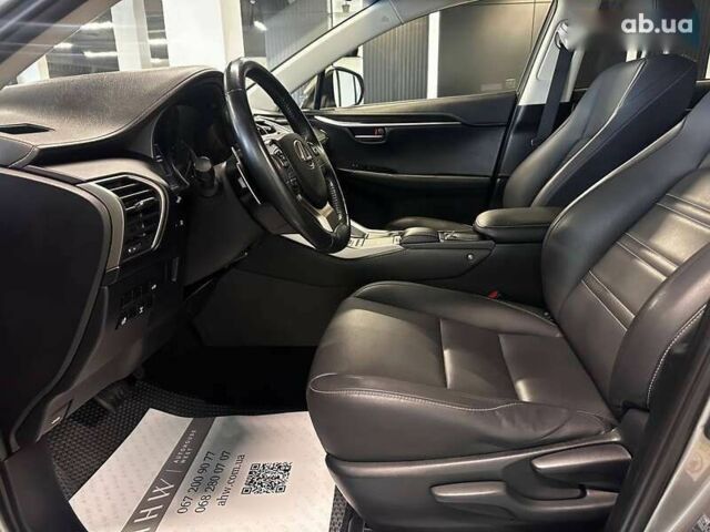 Лексус НХ, объемом двигателя 2 л и пробегом 195 тыс. км за 27900 $, фото 12 на Automoto.ua