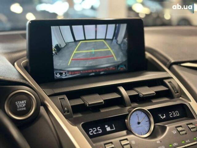 Лексус НХ, объемом двигателя 2 л и пробегом 195 тыс. км за 27900 $, фото 21 на Automoto.ua