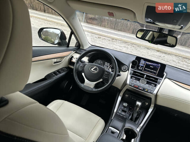 Лексус НХ, объемом двигателя 1.99 л и пробегом 54 тыс. км за 31300 $, фото 23 на Automoto.ua