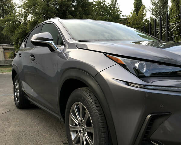 Лексус НХ, объемом двигателя 2.49 л и пробегом 47 тыс. км за 38900 $, фото 5 на Automoto.ua