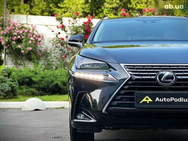 Лексус НХ, объемом двигателя 0 л и пробегом 58 тыс. км за 30900 $, фото 8 на Automoto.ua