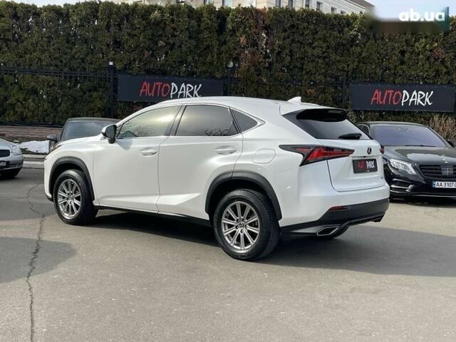 Лексус НХ, объемом двигателя 2 л и пробегом 17 тыс. км за 33300 $, фото 11 на Automoto.ua