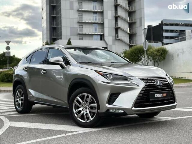 Лексус НХ, объемом двигателя 0 л и пробегом 45 тыс. км за 35700 $, фото 4 на Automoto.ua