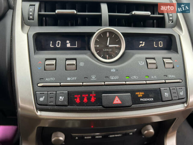 Лексус НХ, объемом двигателя 2 л и пробегом 92 тыс. км за 33000 $, фото 19 на Automoto.ua