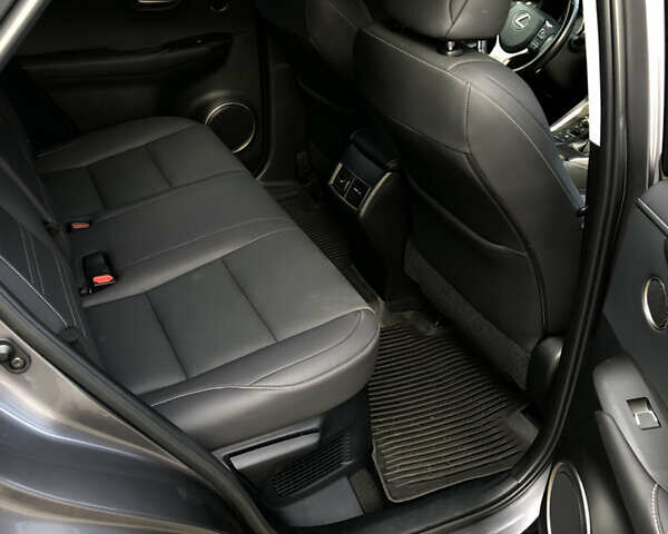 Лексус НХ, объемом двигателя 2.49 л и пробегом 47 тыс. км за 38900 $, фото 20 на Automoto.ua