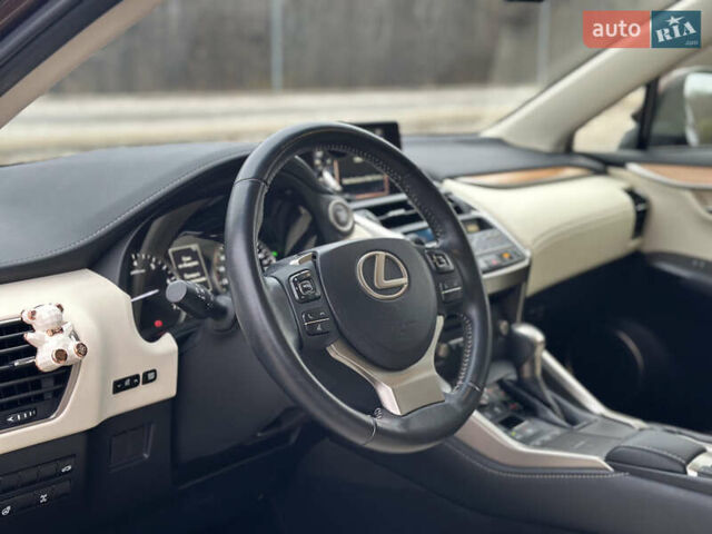 Лексус НХ, объемом двигателя 1.99 л и пробегом 54 тыс. км за 31300 $, фото 13 на Automoto.ua