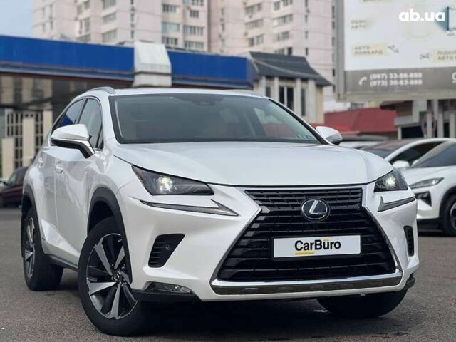 Лексус НХ, объемом двигателя 0 л и пробегом 65 тыс. км за 32700 $, фото 2 на Automoto.ua