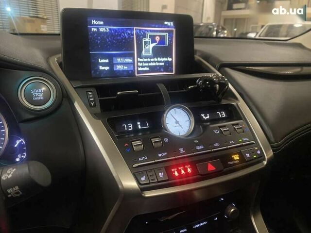 Лексус НХ, об'ємом двигуна 2 л та пробігом 55 тис. км за 29999 $, фото 24 на Automoto.ua